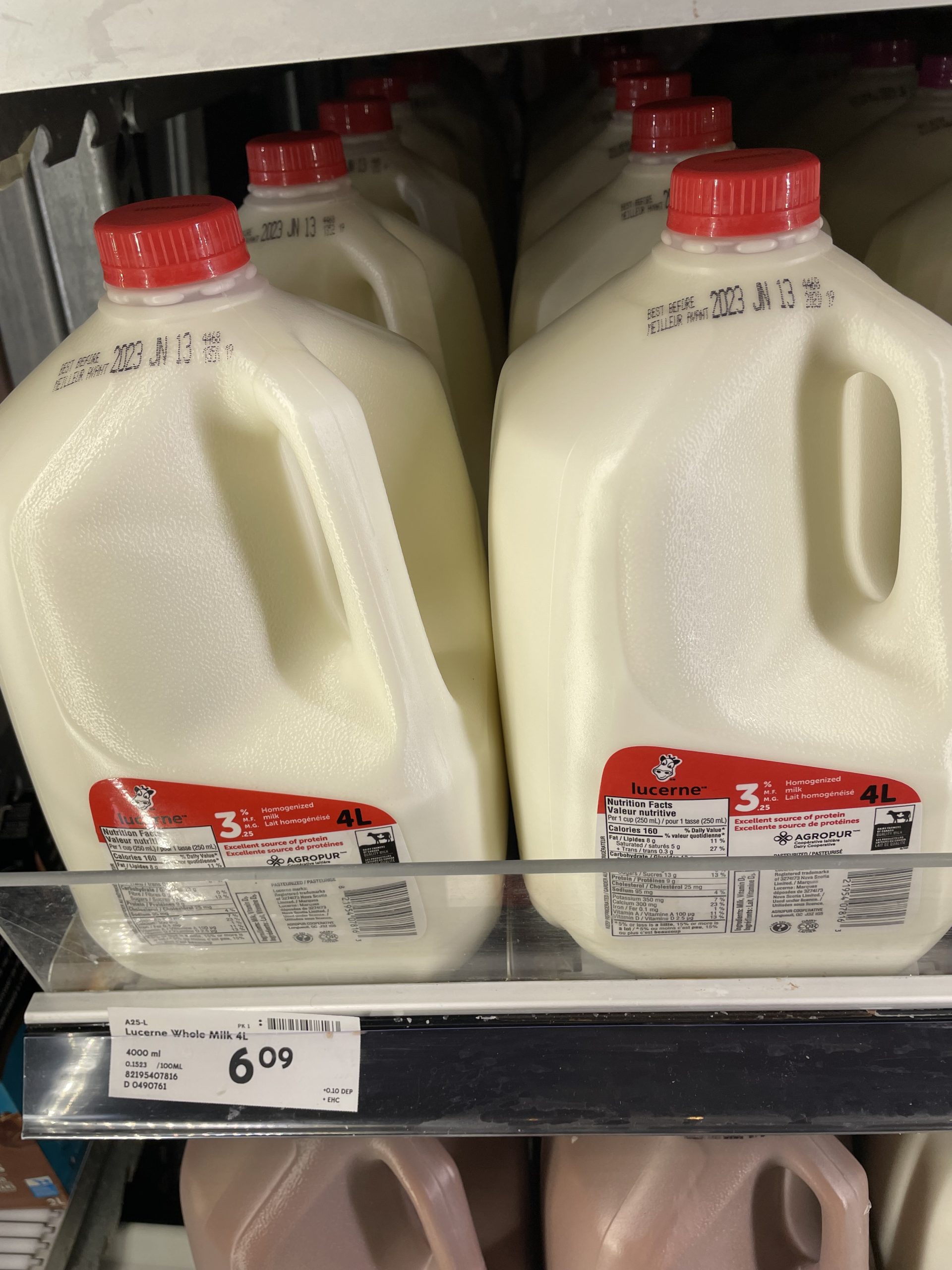 Milk 3% 4 L ( Canada ) - Wireless Farmer's Market